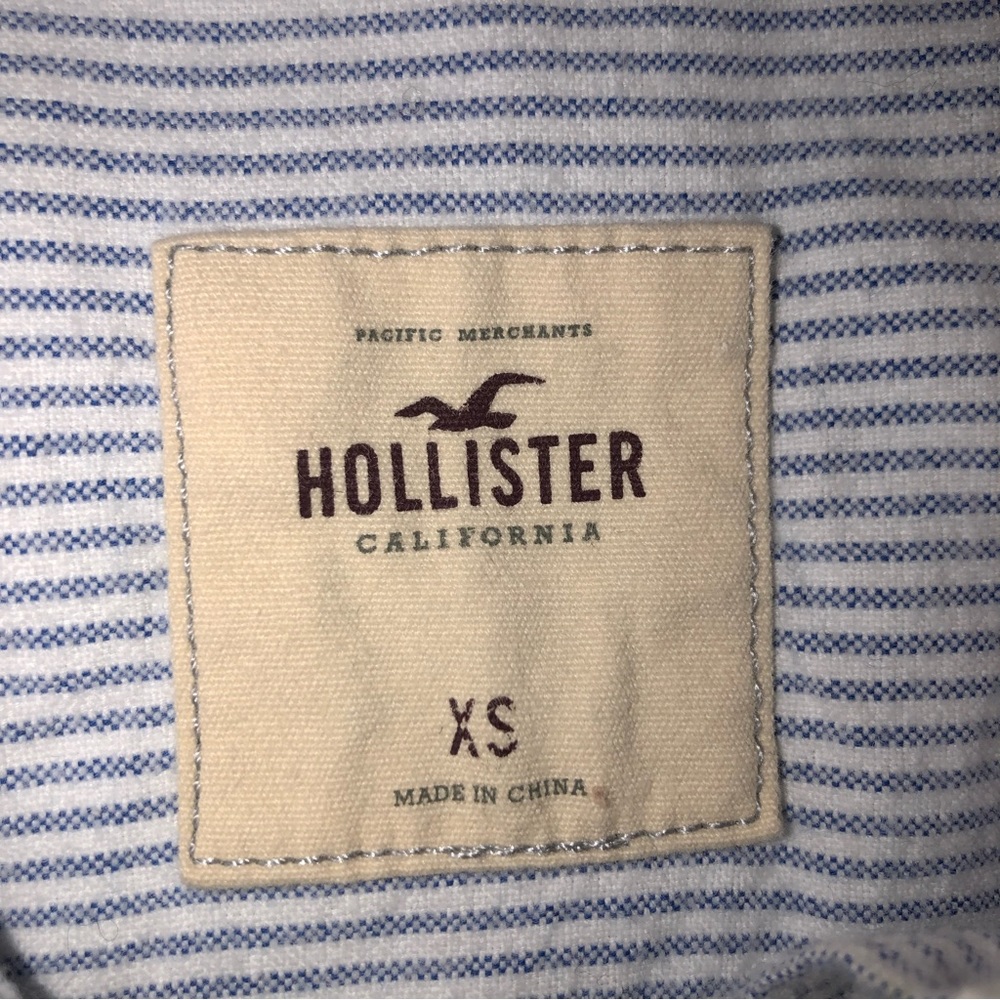 Hollister Button Down Long Sleeve Shirt, XS, EUC, pet/smoke free home - Picture 7 of 9